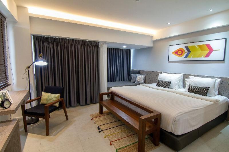 Bossotel Čiang Mai Pokoj fotografie